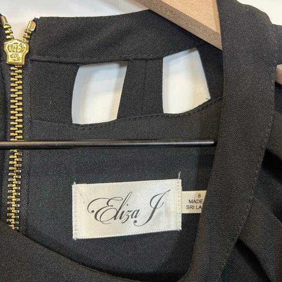 Eliza J Cutout Bi-Stretch Flare Sheath Dress Black Women’s Size 8 - NWT - Picture 5 of 11